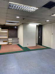 High Street Centre (D6), Retail #592904501